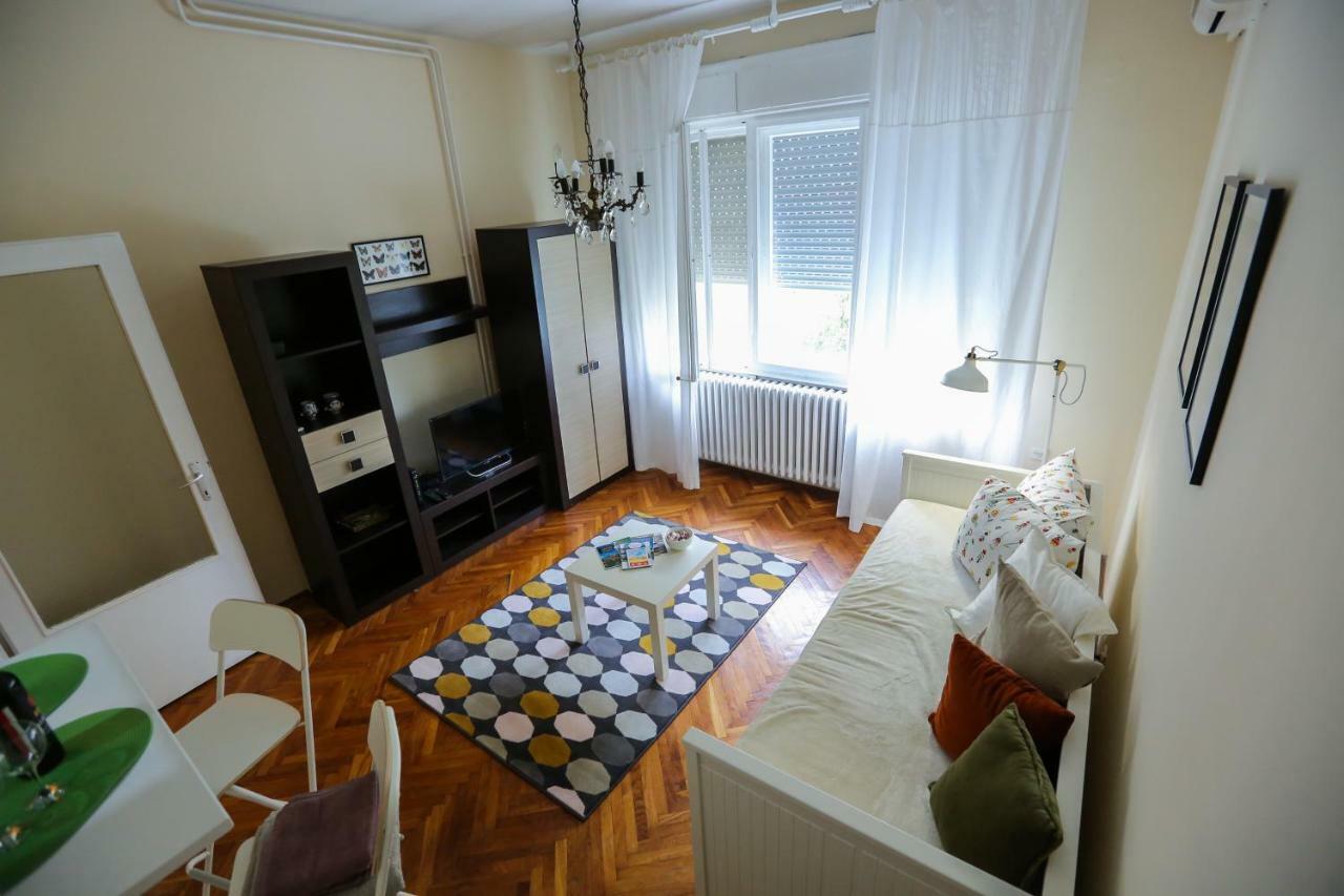 Studio Jasna โนวีซาด ภายนอก รูปภาพ
